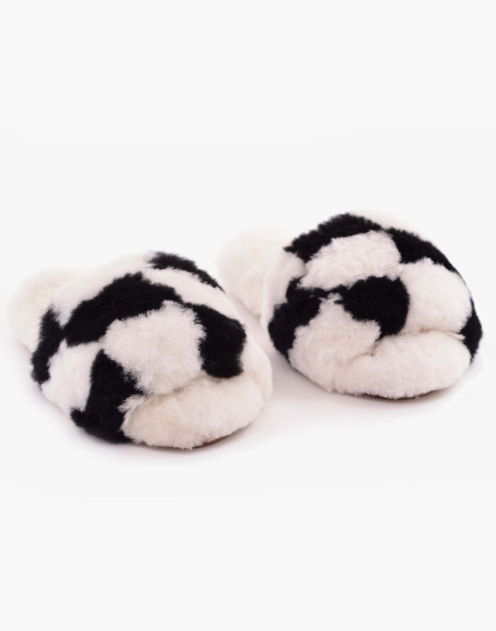 Open image in slideshow, Chess Alpaca Slipper Black/White
